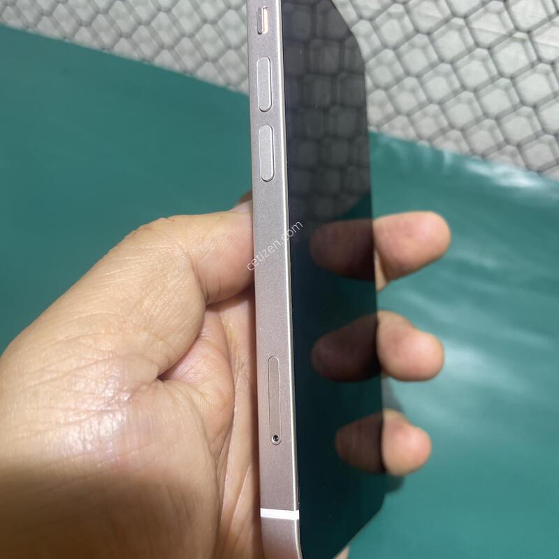 13�̴� ȭ��Ʈ  128GB ���͸� 100% (002)