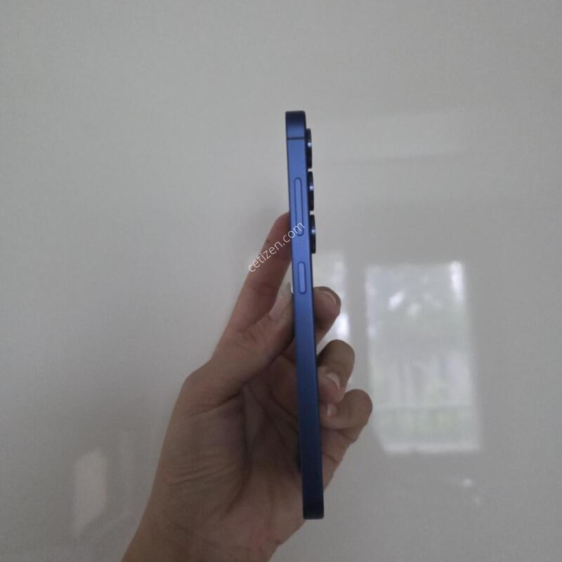 ������S25 256G