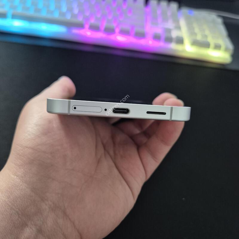 ������ S25 FE ���̽����� 256G