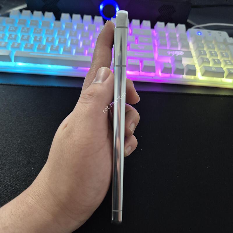 ������ S22 �÷��� ȭ��Ʈ 256G
