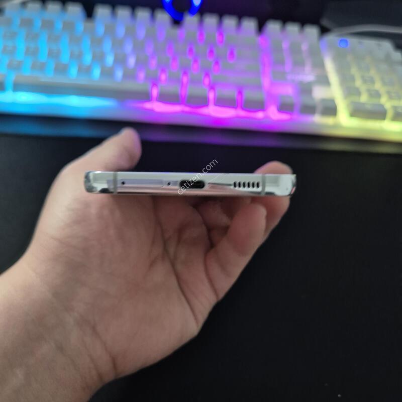 ������ S22 �÷��� ȭ��Ʈ 256G