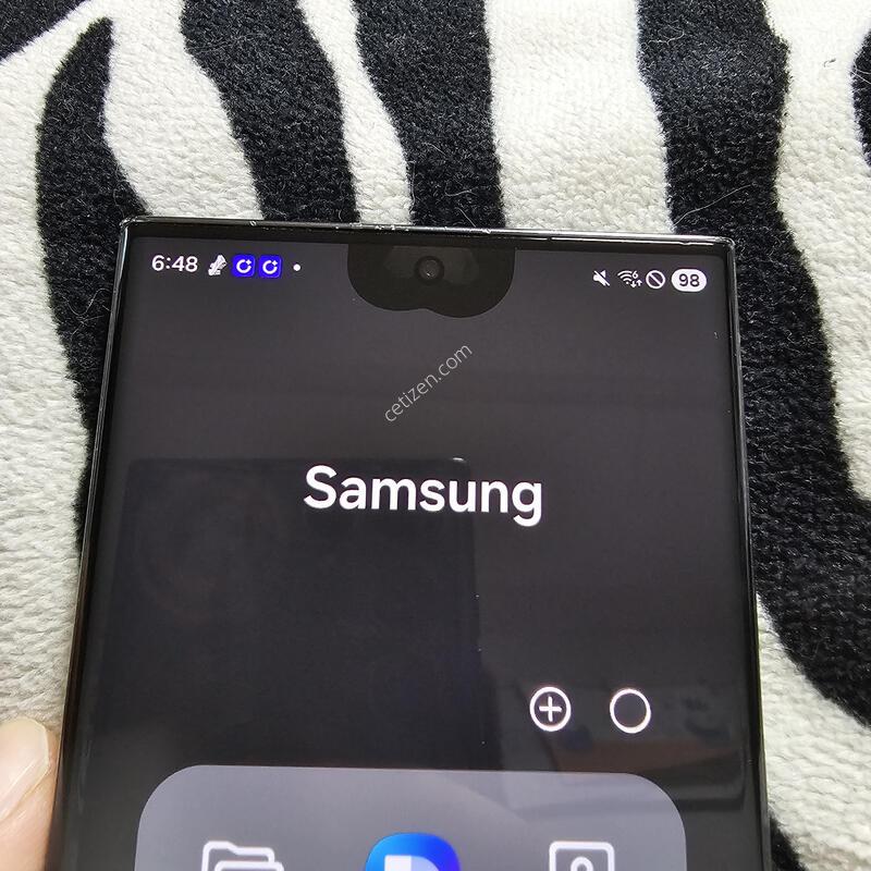 ������ S23 ��Ʈ�� 512