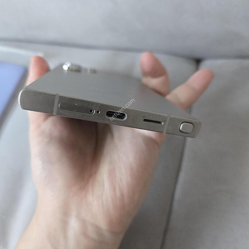 ������S24 ��Ʈ�� 256GB ƼŸ�� �׷���