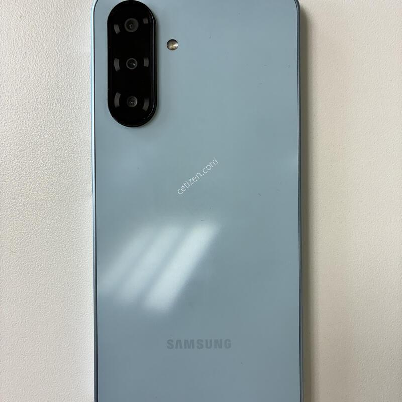 ������ A17 128G ������� AA����ǰ ������ �Ǹ��մϴ�.(����Ұ�)