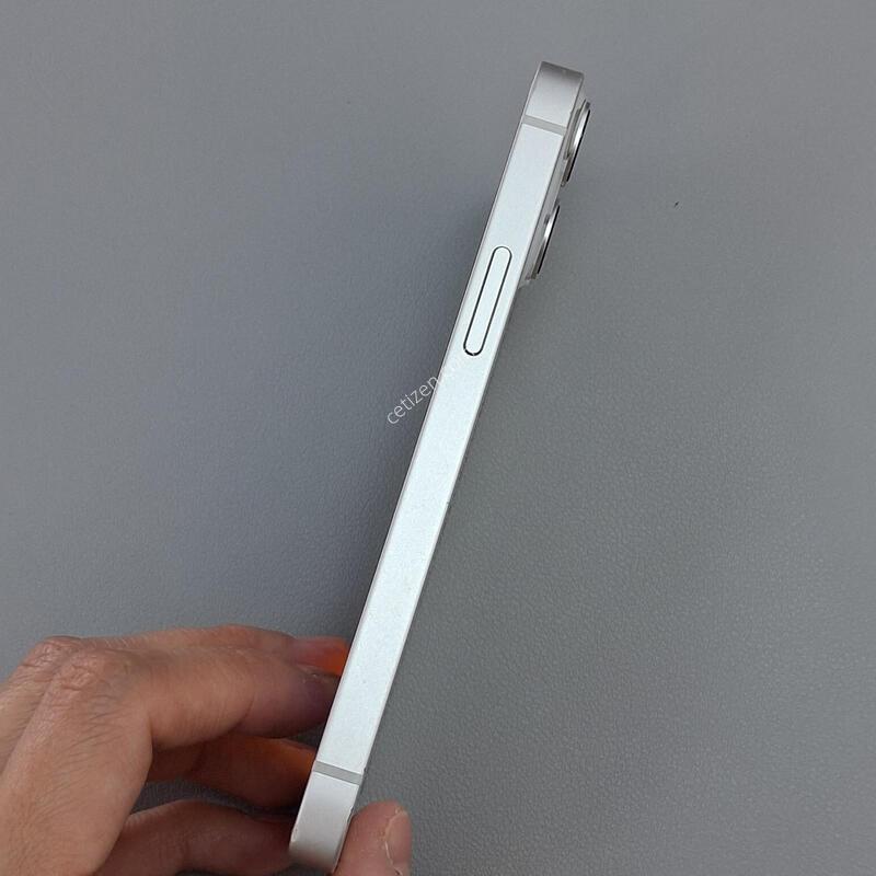 ������13�̴� 128GB ȭ��Ʈ