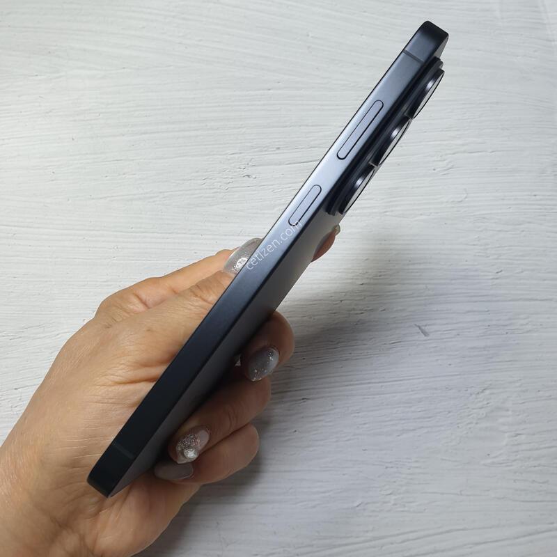 KT ������ S26��Ʈ�� ���� 256G S�� �Ǹ��մϴ�