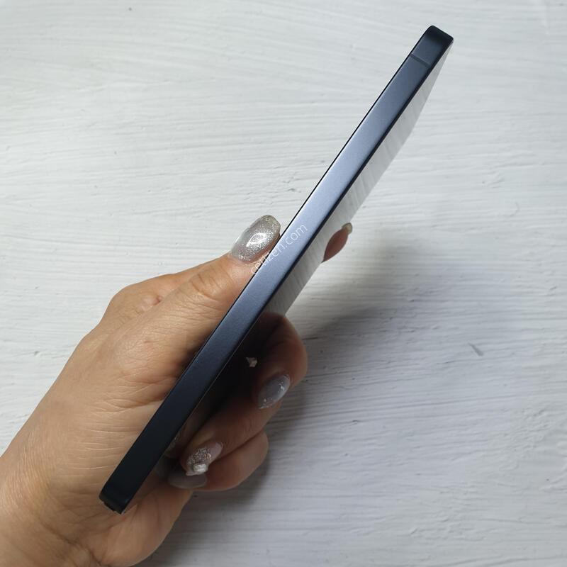 KT ������ S26��Ʈ�� ���� 256G S�� �Ǹ��մϴ�