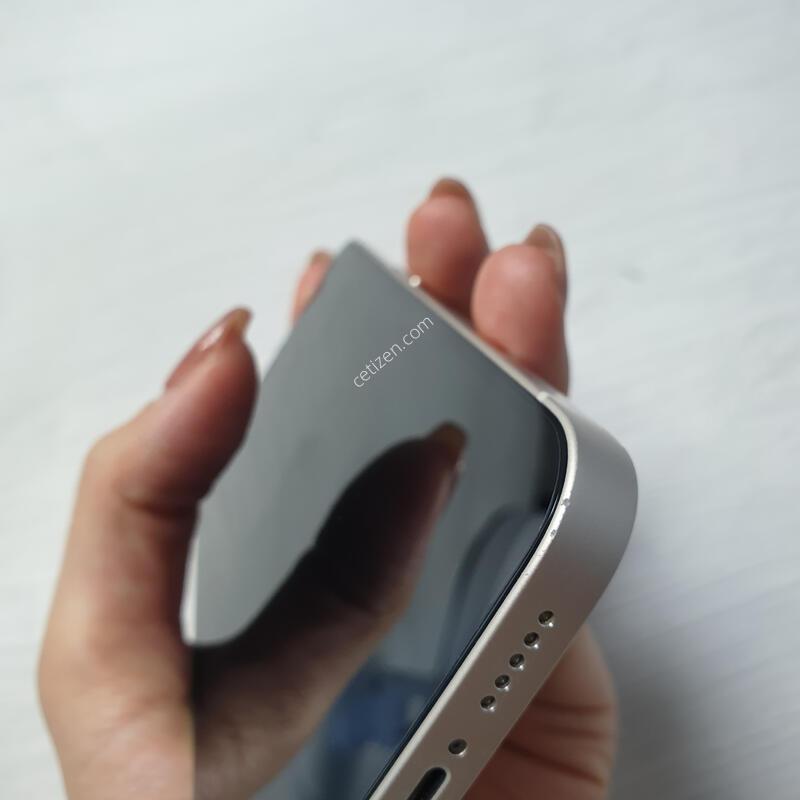 ������13 ȭ��Ʈ 128G ������ �Ǹ��մϴ�