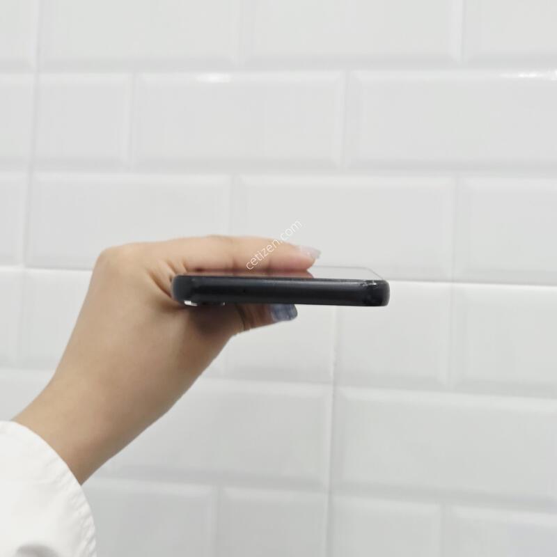 ����������3 ���� 128GB