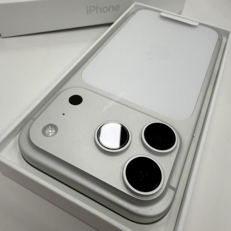 ������17���� 512GB �Ǹ��մϴ�.