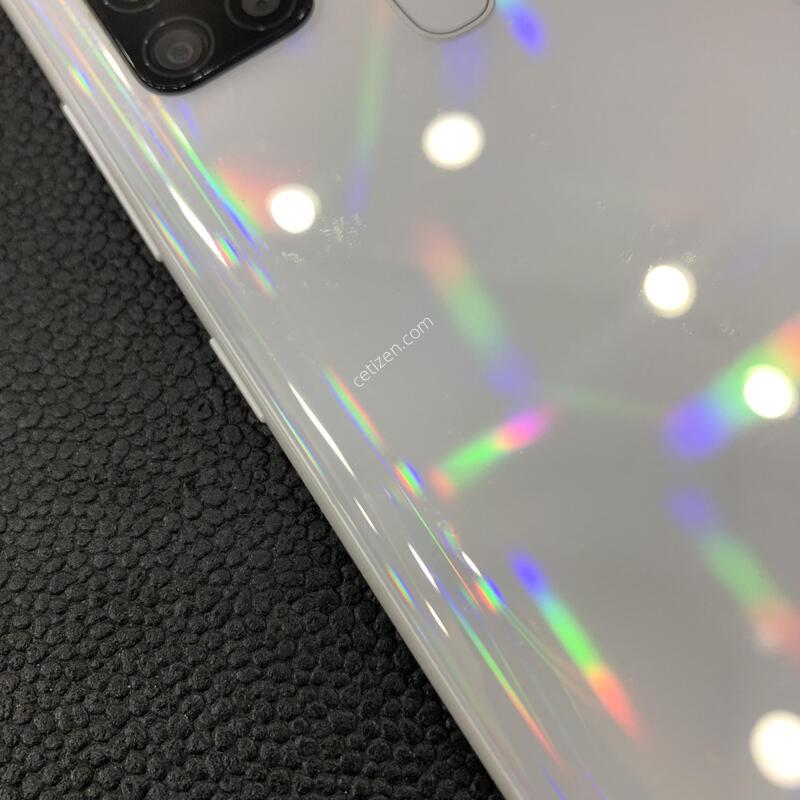 ������A21s ȭ��Ʈ,�ܰ� ����� �ֻ�,���� ���⽺,�׵θ� ƯA��,�ܻ� ����