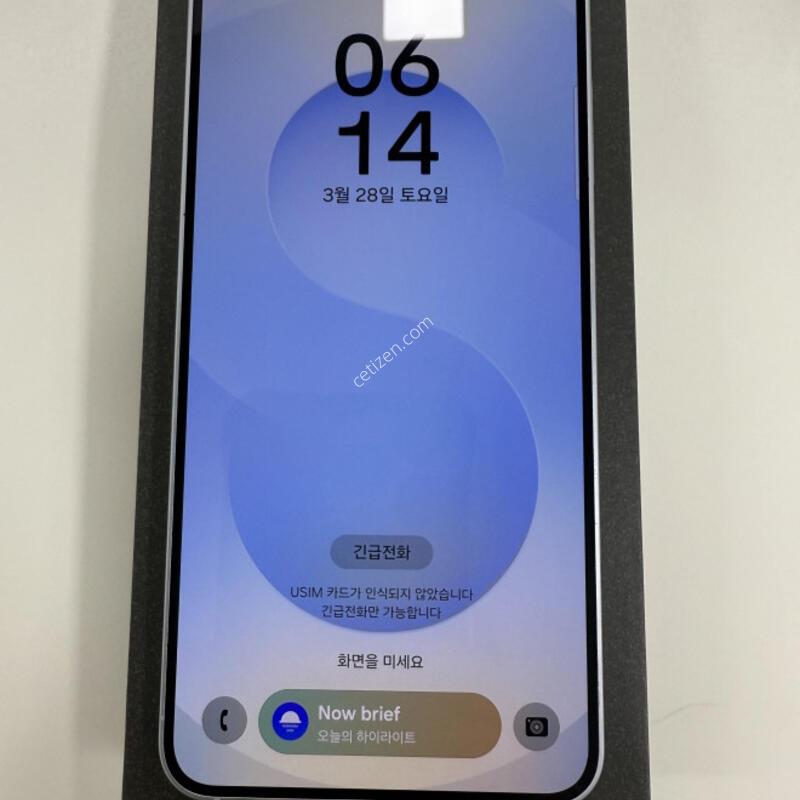������S25 512GB ���̽����� �Ǹ��մϴ�.