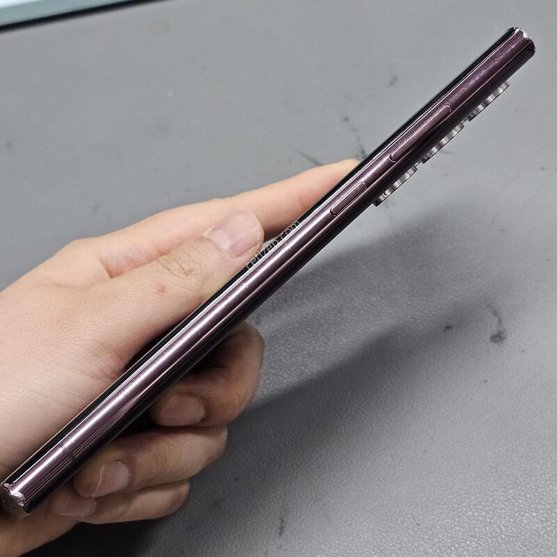 �Ｚ ������ S22��Ʈ�� 256GB ���ǵ� ������ ������ ������ �߰��� ~!