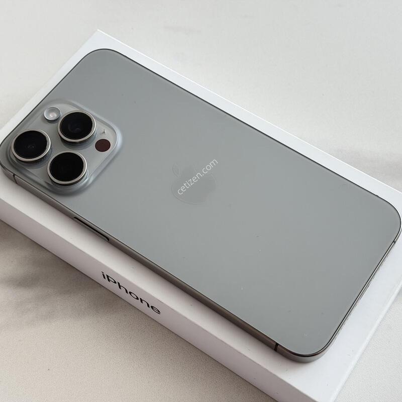 ������ 15 ���θƽ� 256GB ���͸� 92% ƼŸ��