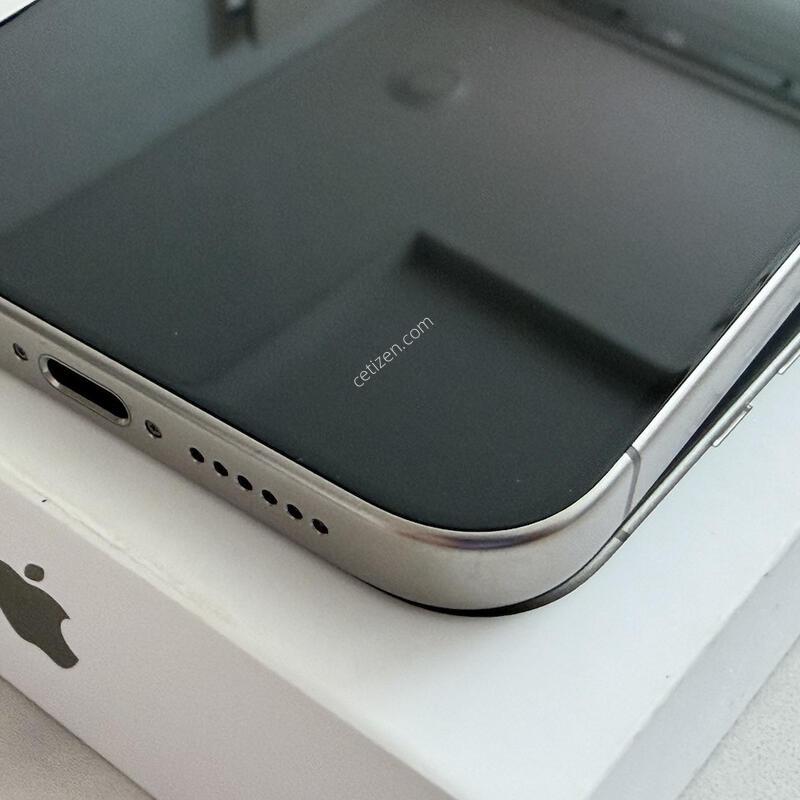 ������ 15 ���θƽ� 256GB ���͸� 92% ƼŸ��