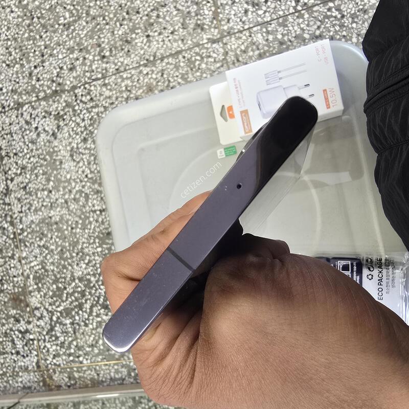 U+ S23��Ʈ�� (S918) 256G �������� ����� �˴ϴ�