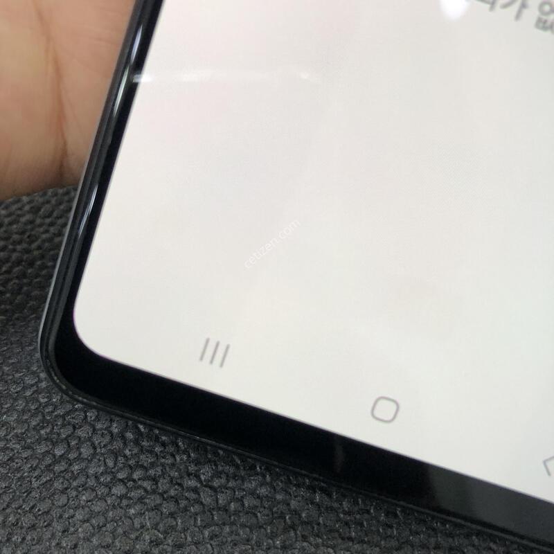 ������A42 �׷���,�ܰ� ƯA��