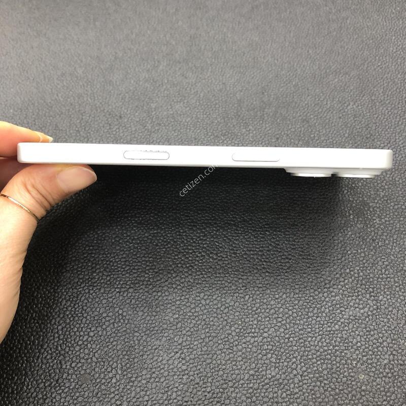 ȭ��Ʈ/128G/�����ϰ� �Ǹ�/���͸�90/����������