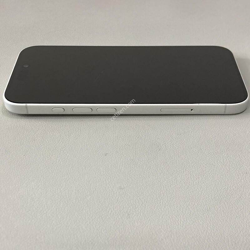 ������ 16 ȭ��Ʈ 128G ���͸�����90%