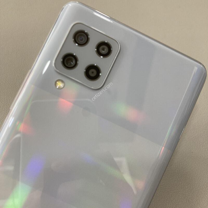 �ܰ�����, ���� ���⽺, ����� �±�! / A42 5G �׷��� (A426)