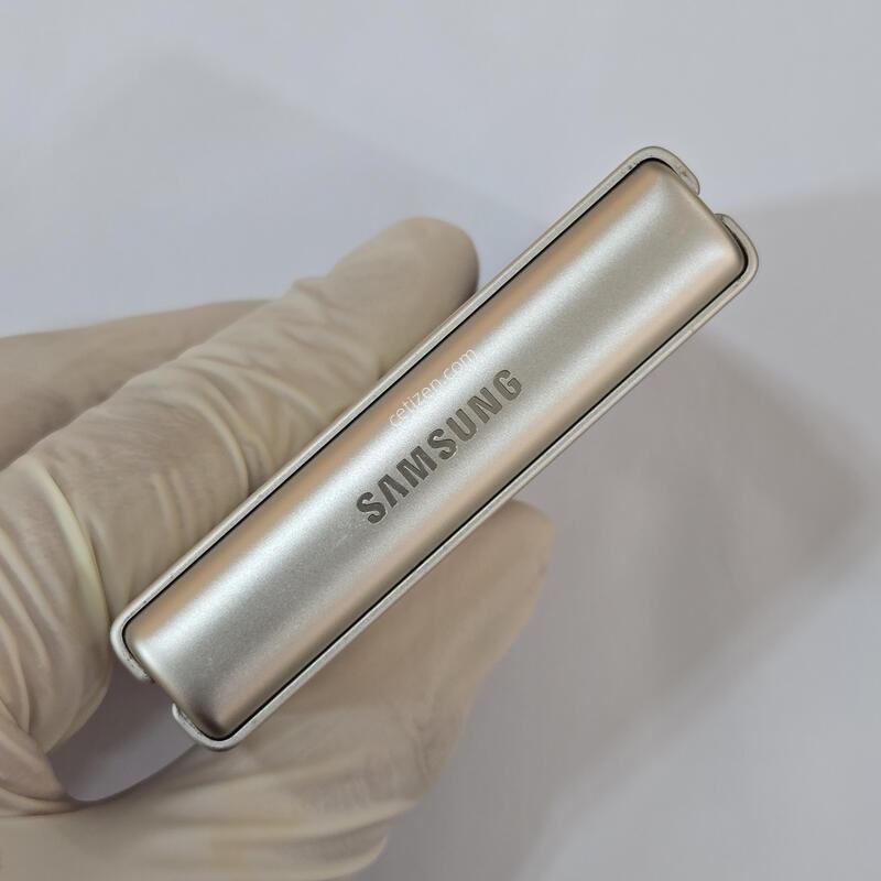 ������ Z�ø�3 256GB ũ�� 75844