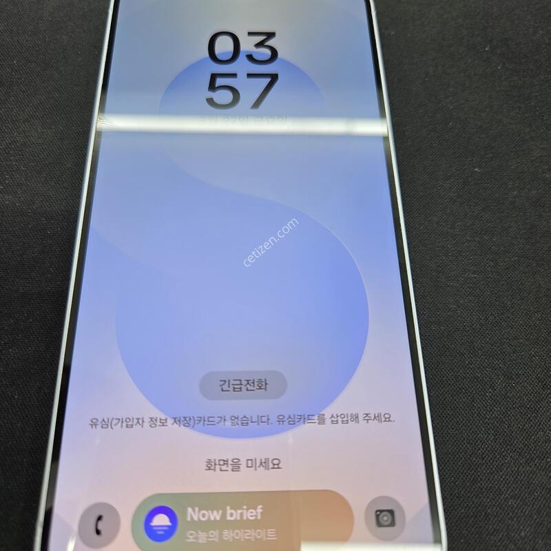 ������ S25 256GB ���̽�����
