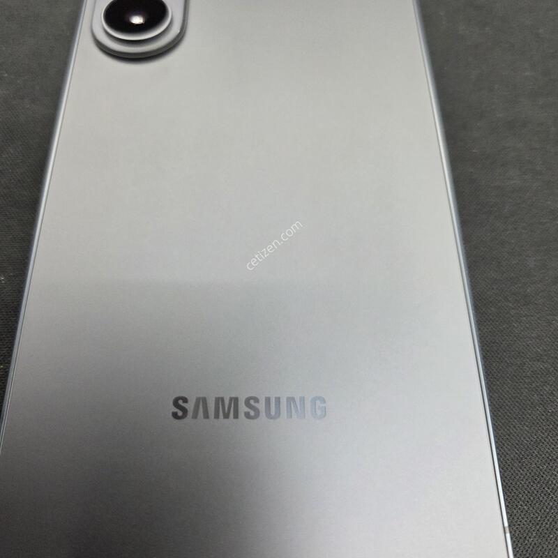 ������ S26�÷��� 512GB ����
