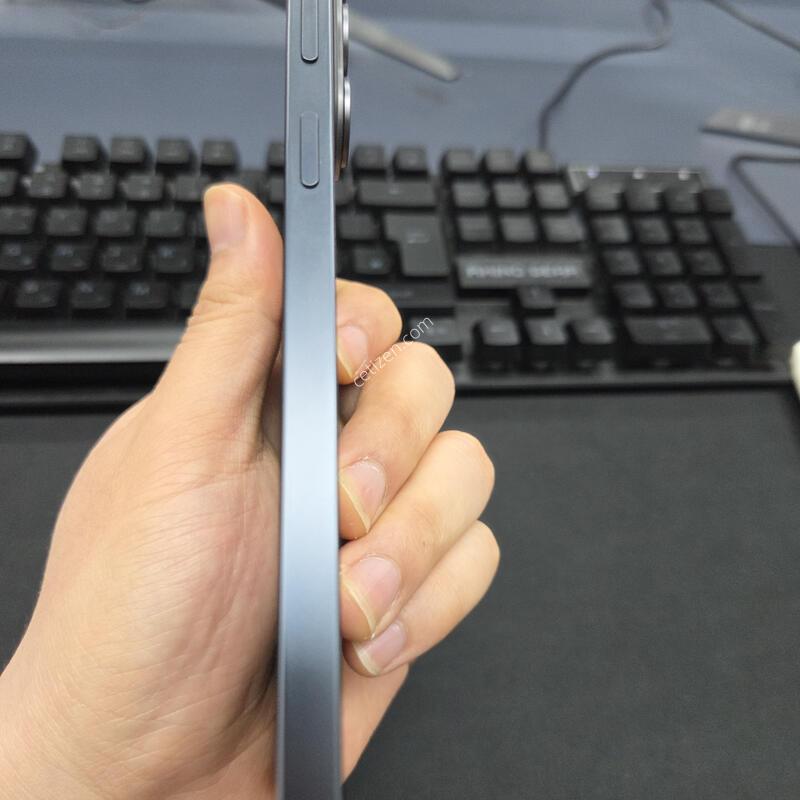 ������ S26�÷��� 512GB ����