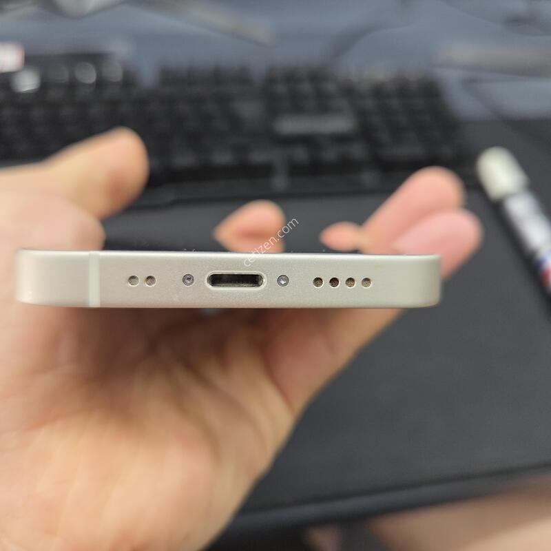 ������ 13�̴� 128G ȭ��Ʈ