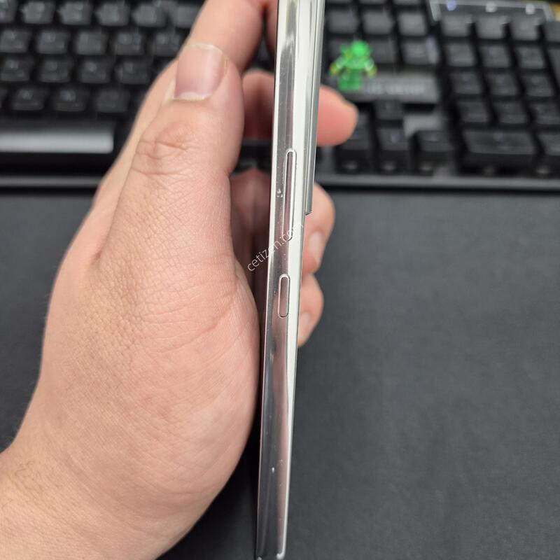 ������ S22 ȭ��Ʈ 256G