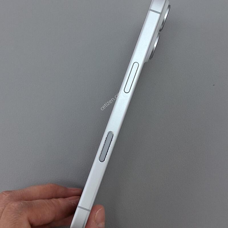 ������16 128GB ȭ��Ʈ