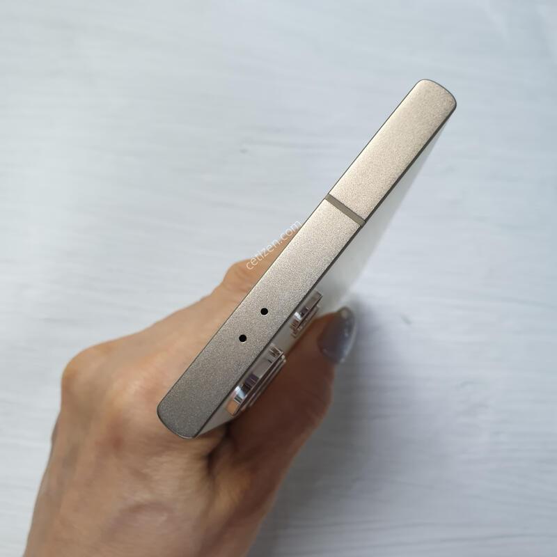LG ������ S24��Ʈ�� ƼŸ�����ο� 256G S�� �Ǹ��մϴ�