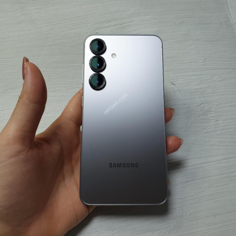 KT ������ S25 5G �ǹ� 256G S�� �Ǹ��մϴ�