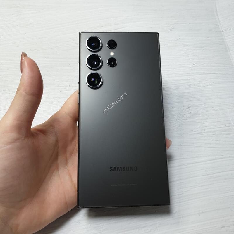 SK ������ S24��Ʈ�� ƼŸ������ 256G A�� �Ǹ��մϴ�
