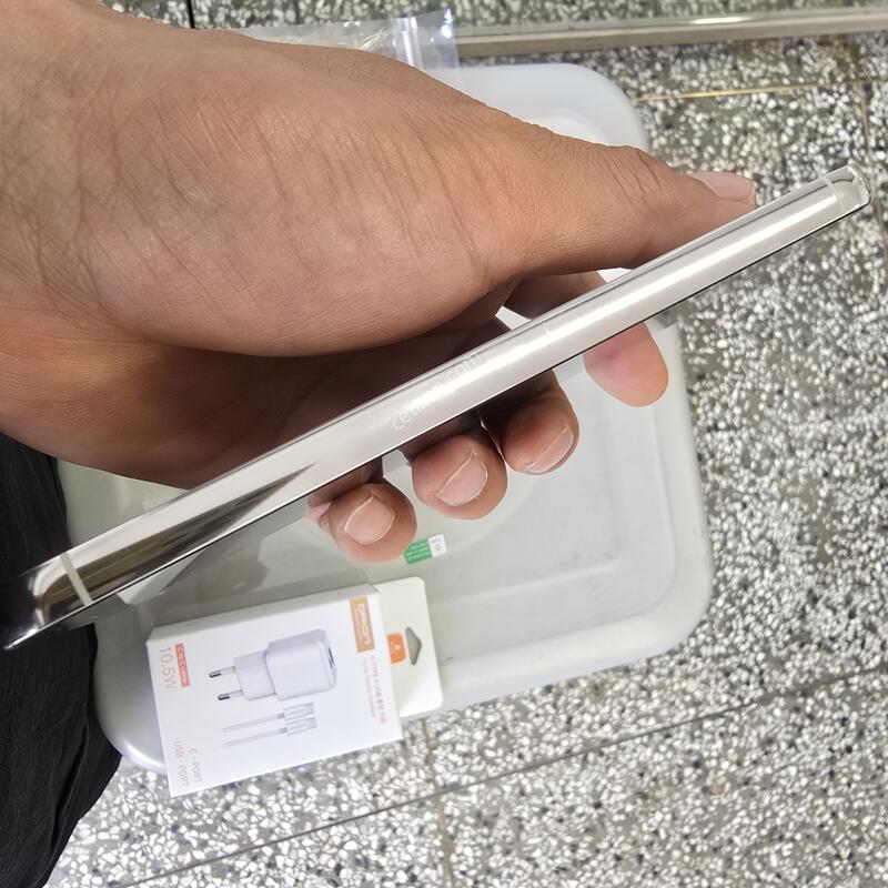 KT S23+ (S916) 256G ȭ��Ʈ���� ����� �˴ϴ�