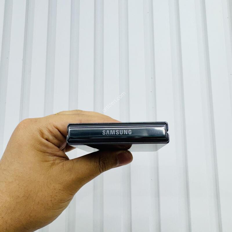 ������ Z�ø�5 512GB ����