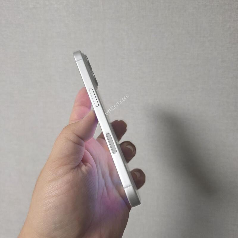 ������17 ȭ��Ʈ 256�Ⱑ ����ǰ�� Ǯ�ڽ� �˴ϴ�(���͸��뷮100%)