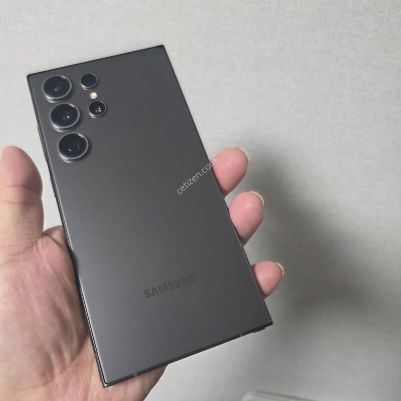 ������ S24��Ʈ�� ƼŸ�� ���� 256�Ⱑ �ڱ��� ����ǰ �Ⱦƿ�~