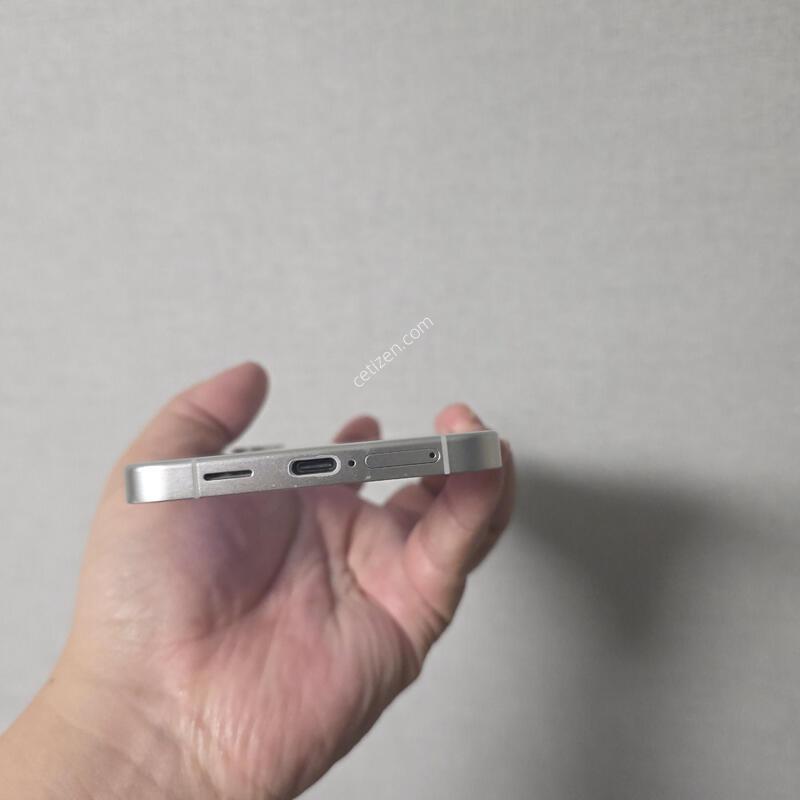������ S24�÷��� ���� �׷��� 256�Ⱑ A�� �Ⱦƿ�~