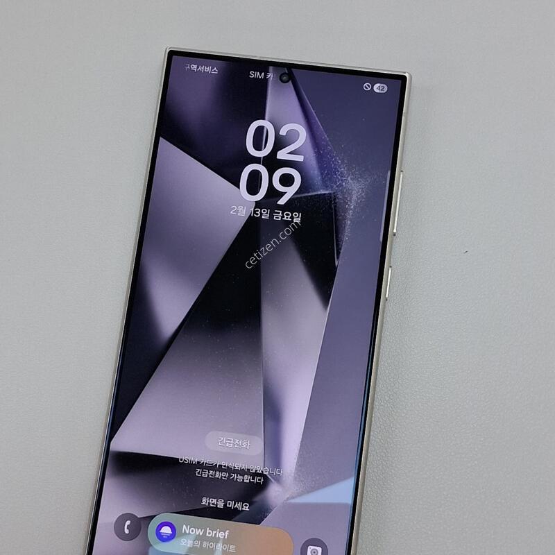 ������S24��Ʈ�� 512GB ƼŸ�����̿÷�