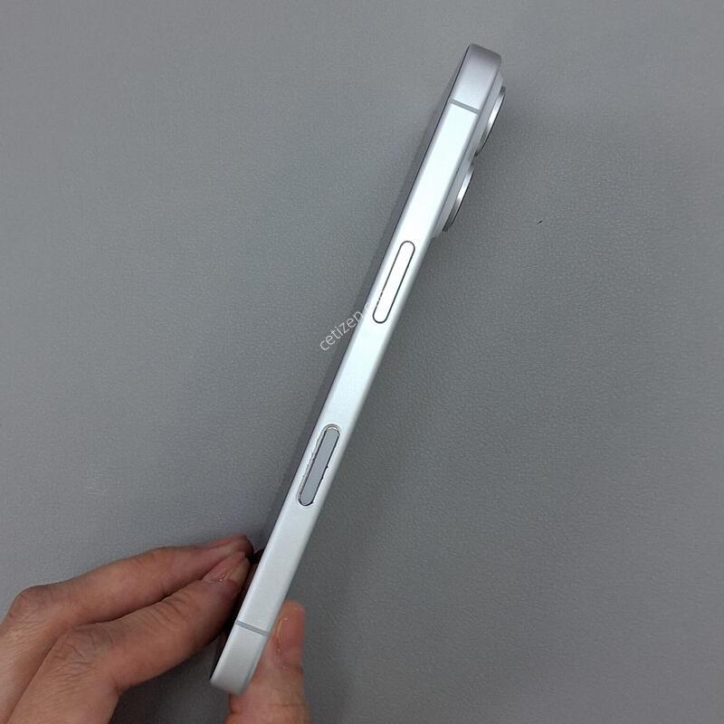 ������16 256GB ȭ��Ʈ