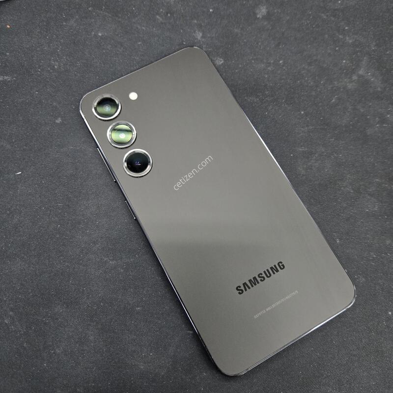 SS�� ������ S23 ���� 256GB SK ���ܻ� ���� ��