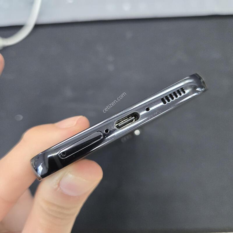 SS�� ������ S23 ���� 256GB SK ���ܻ� ���� ��