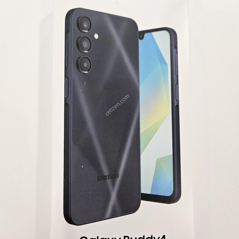 �����ù���4 128GB ���� �̻�� �ڽ���