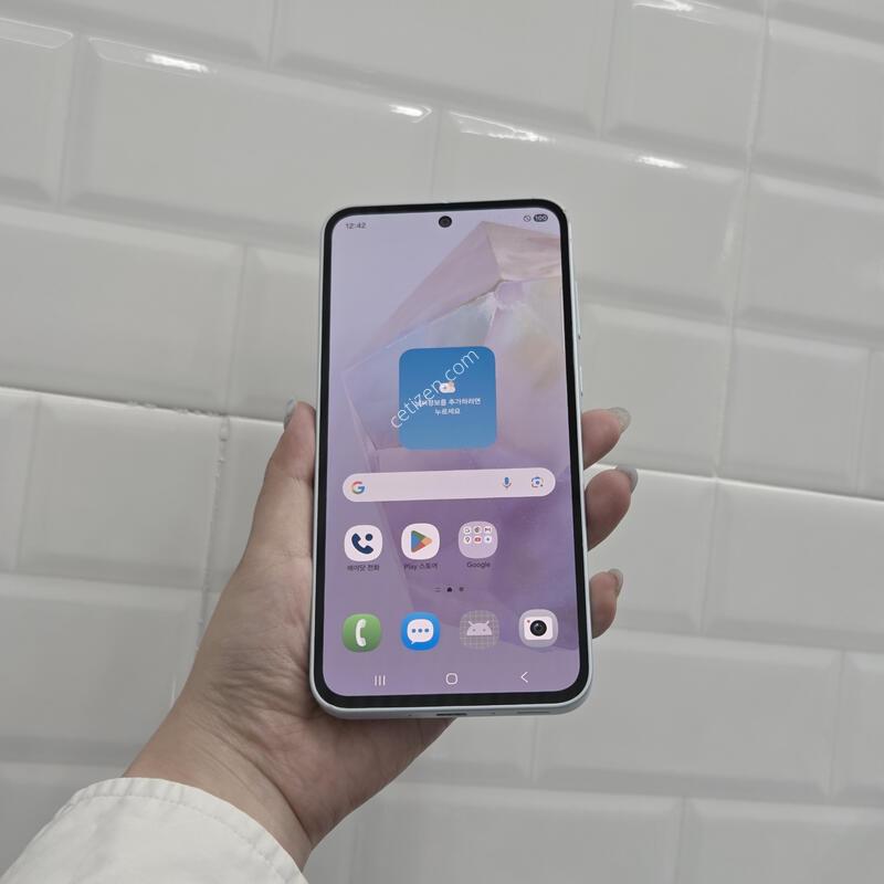 ������A35 ���̽����� 128GB