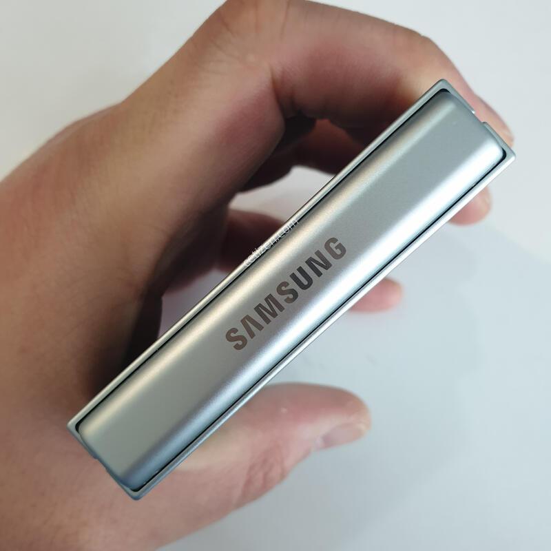 �������ø�6 256G ���ܻ� ���±� �߰��� �����