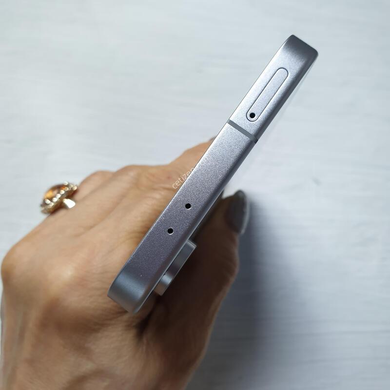 LG ������ S24FE ���� 256G S�� �Ǹ��մϴ�