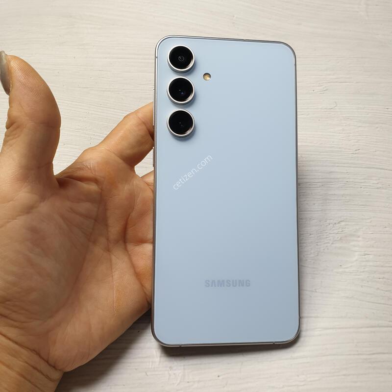LG ������ S24FE ���� 256G S�� �Ǹ��մϴ�