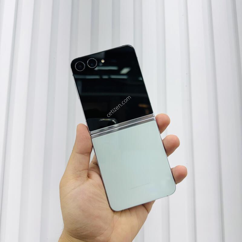������ ZFlip5 256GB �׸�