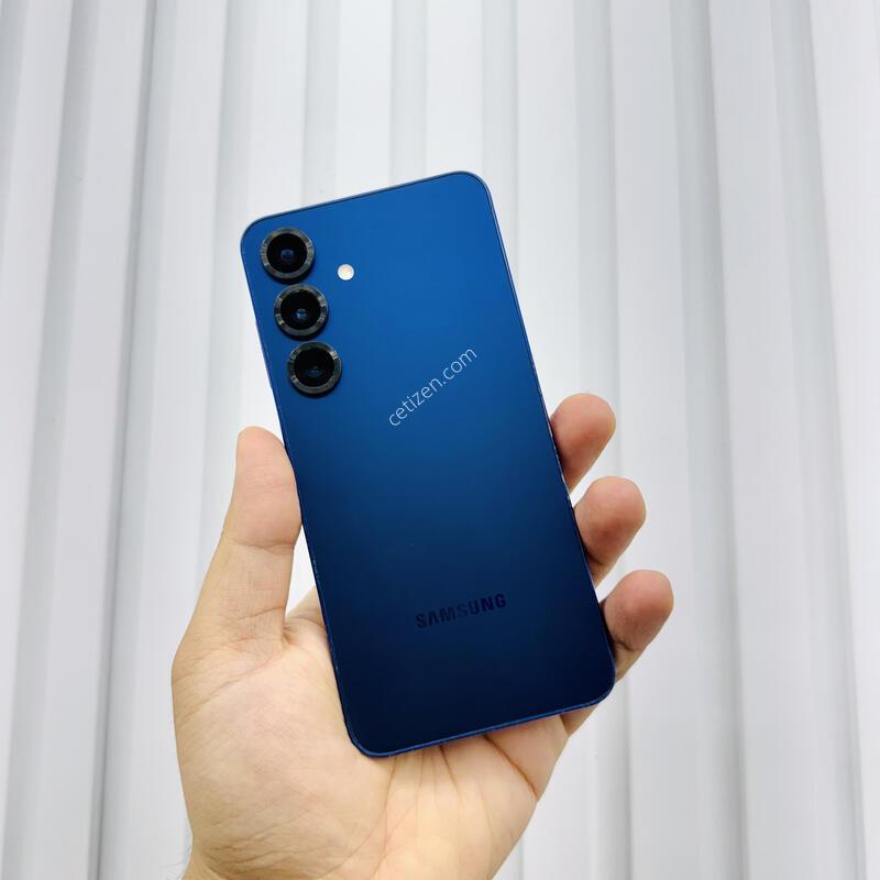 ������ S25 256GB ���̺�